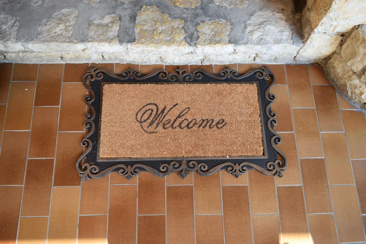 Albergo Al Pescatore Brenzone sul Garda Luaran gambar