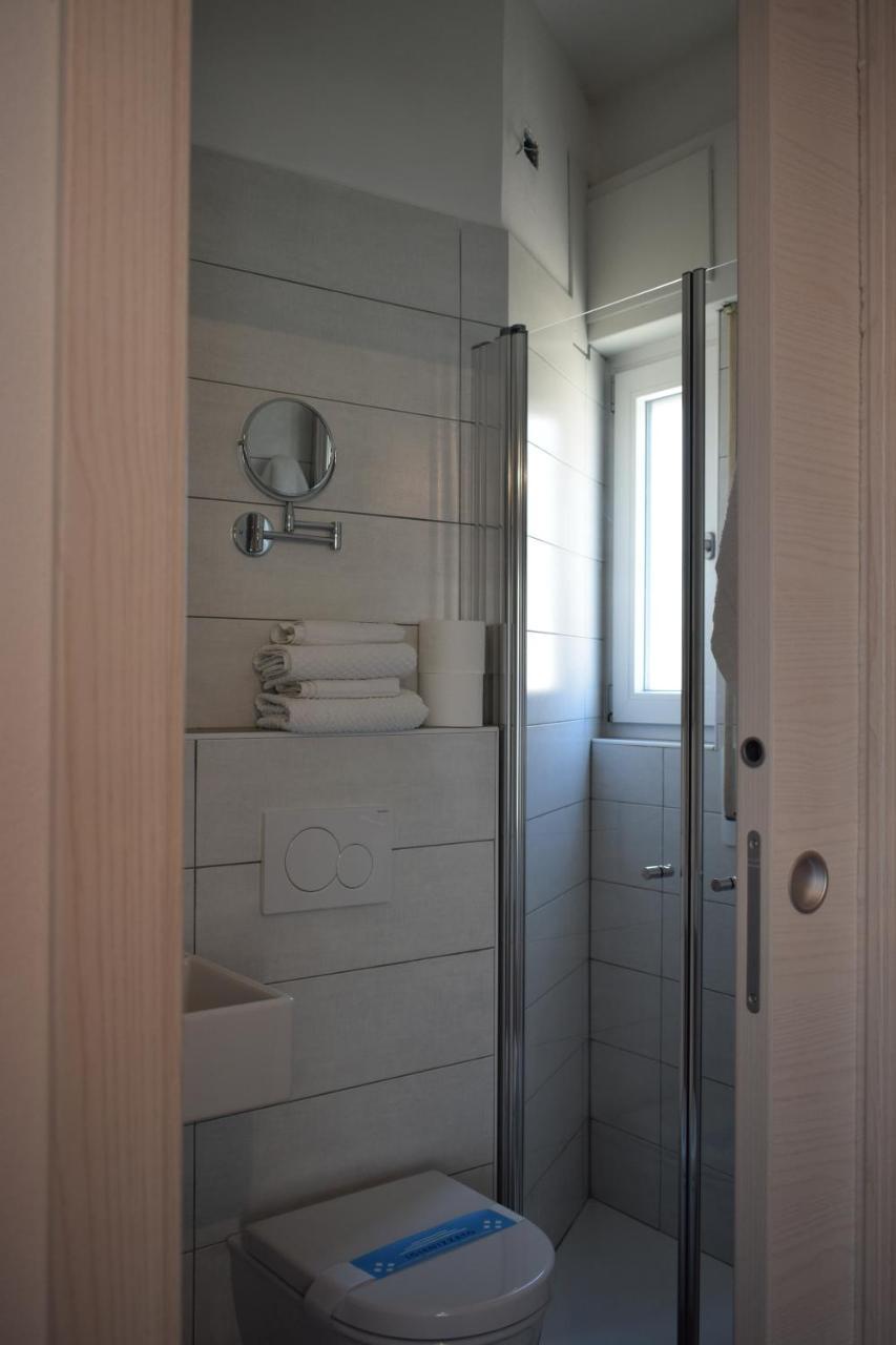 Albergo Al Pescatore Brenzone sul Garda Luaran gambar